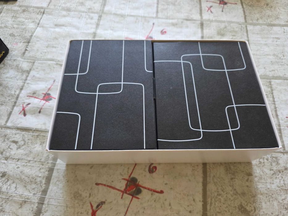 Telefon Sony Ericsson W960i cu touchscreen (pt colecționari) - impecabil, full box