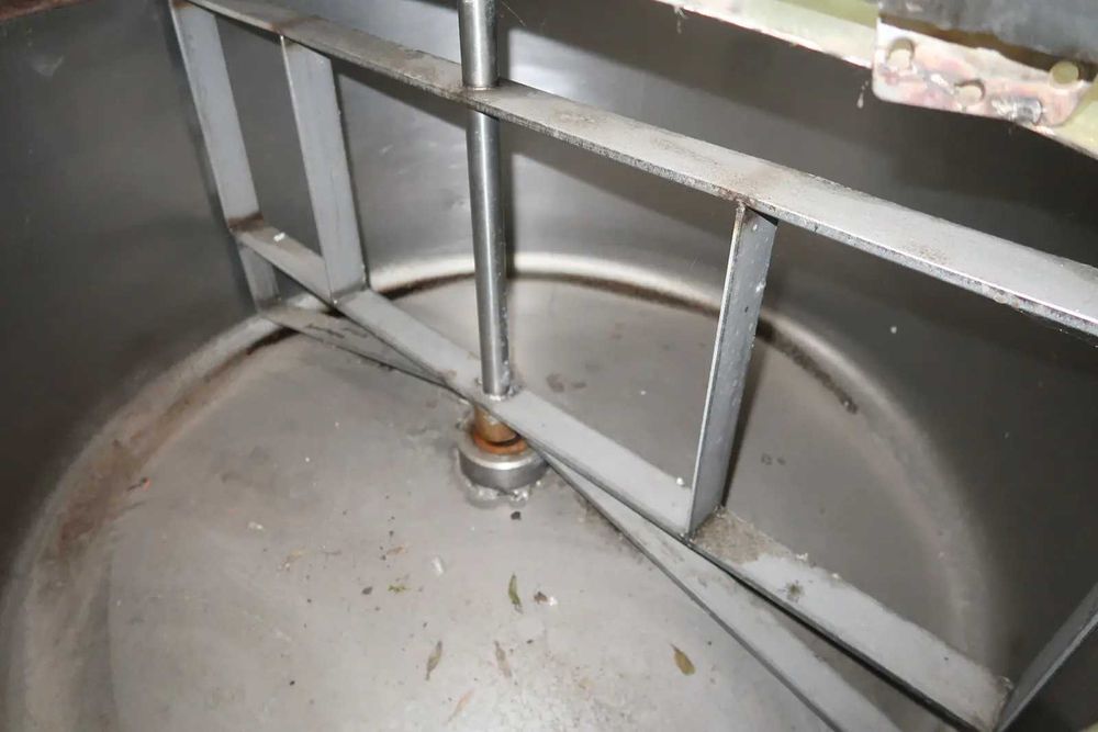 Bazin cu incalzire electrica si agitator