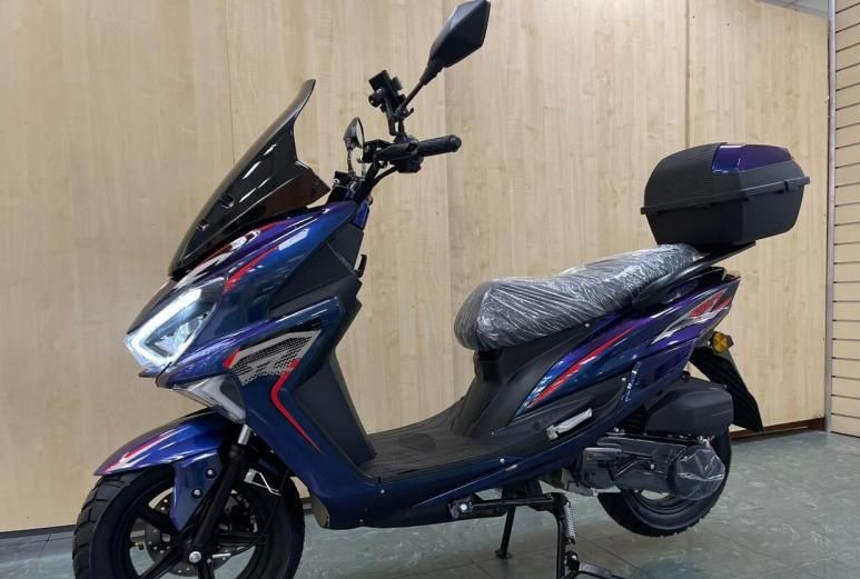 Продам новый скутер