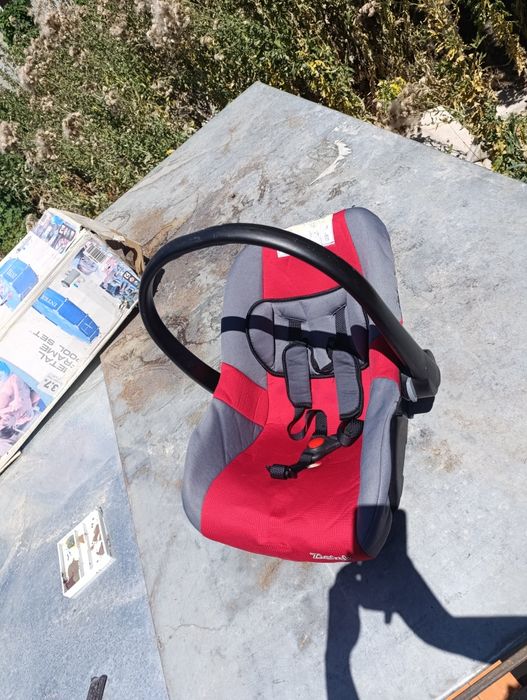 Авто кресло продам