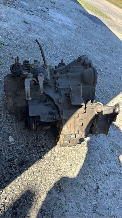 Кпп Тойота Карина е механика