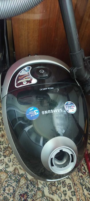 Пылесос Samsung aquatic sd 9480