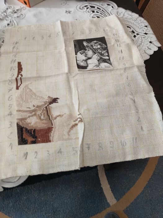 Голям гоблен ДОРИТА , малък Мадоната на Стефанова и Момичето с шапката