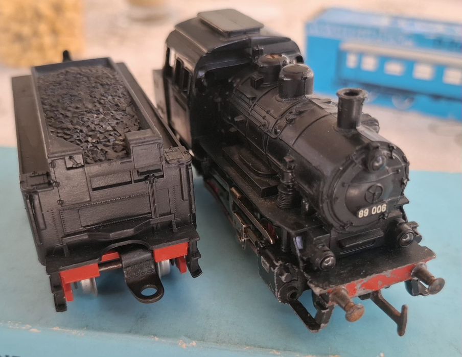Locomotiva BR 89, tender BR 18, Marklin H0
