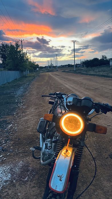 Продам мотоцикл 150 куб