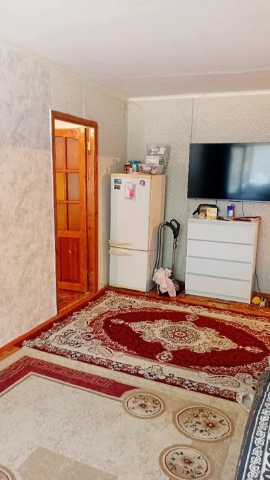 Продам 2х ком.кв.в 7мкр.дом 9