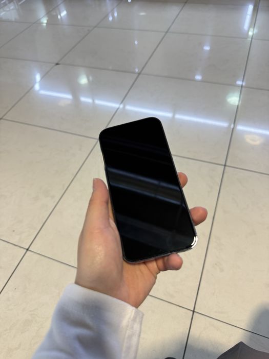 Продам айфон 14 про 256гб