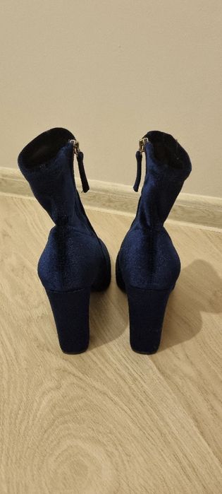 Новые ботильоны велюр