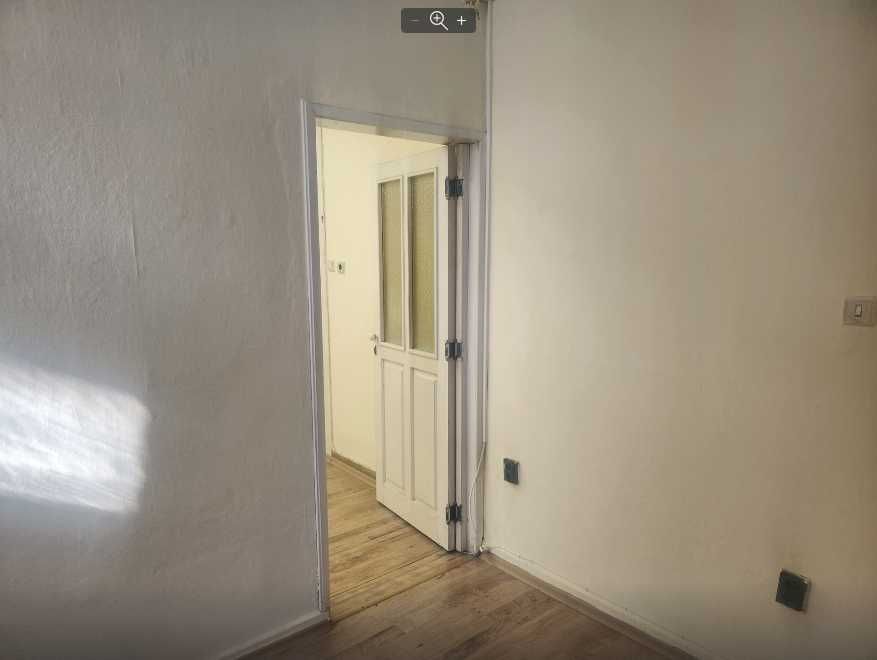 Дава се под наем Офис в Варна, Център - 24 кв.м за 204 € - Снимка #4