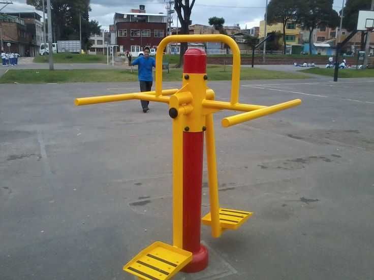 уличные тренажеры