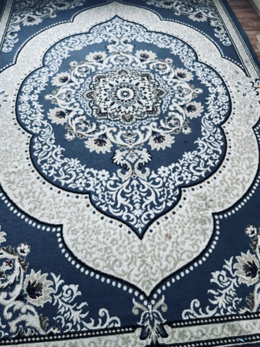 Продам ковры 2*3 по 10000 тг