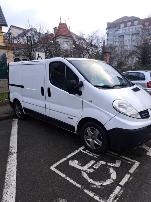 RENAULT Trafic 2011 — imagine 5