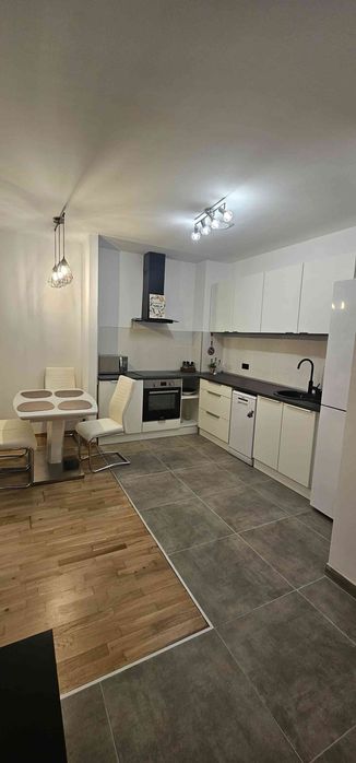 Persoana fizica închiriez apartament 2 camere in cartierul Racadau