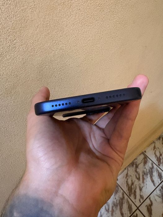iPhone 17 pro max Blue