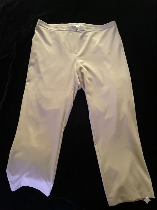 Продам брюки  в отличном состоянии почти как новые не носились