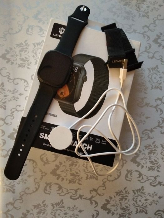 Продам смарт чесы