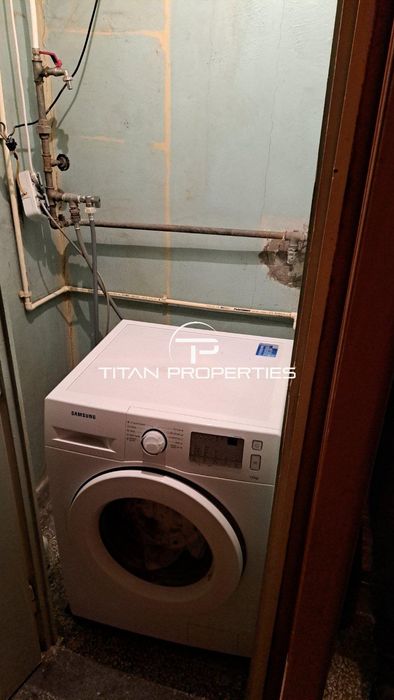 Продава се Тристаен апартамент в Пловдив, Кючук Париж - 76 кв.м за 1514 €/кв.м - Снимка #8