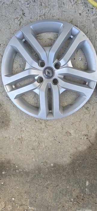 Set capace roti R16 cu gauri prezoane 4×100 dacia/renault