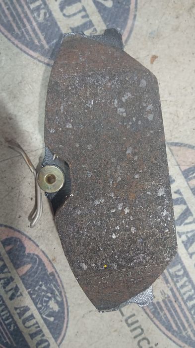 placute fata  renault laguna