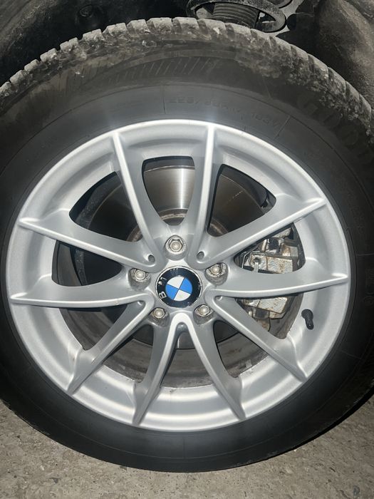 Продавам  алуминиеви джанти BMW 17” с гуми