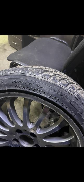 Диски с резиной r18 продам