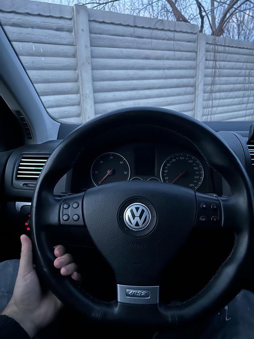 Volan R32 GOLF 5 V