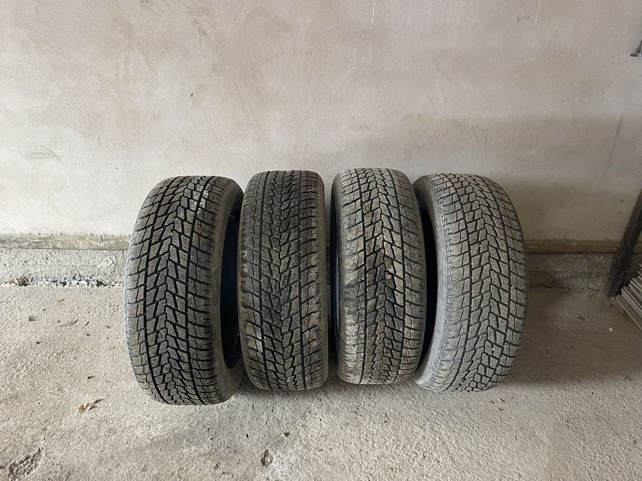 Продам зимние шины