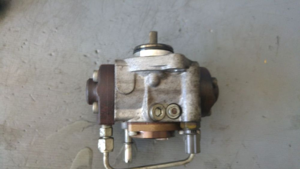 pompa inalte 2.2 d multijet 4hu 4hv fiat ducato citroen jumper ford transit peugeot boxer dupa 2006