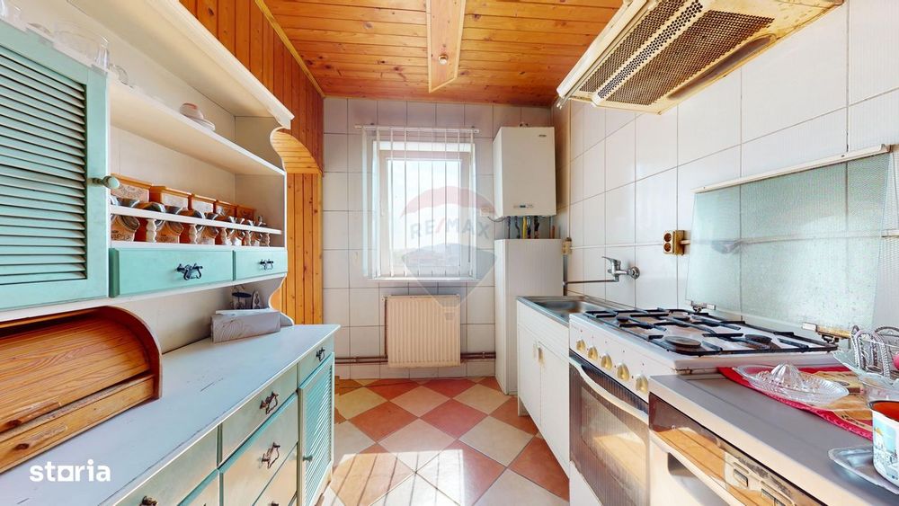 Apartament cu 3 camere de vânzare în zona Centrala, Fagaras