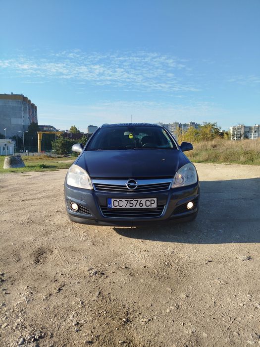 Opel Astra H 1.7 2550€