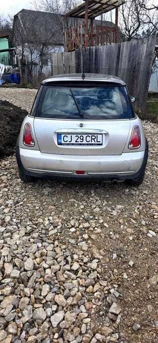 Mini Cooper 1.6 Benzină, Automată, Panoramic, Trapa Electrică – 1750 €