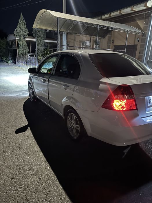 Nexia 3 avtomat gazi bor