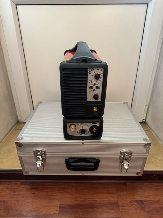 Сварочный аппарат Telwin Technology Tig 185 DC KIT ALU CASE