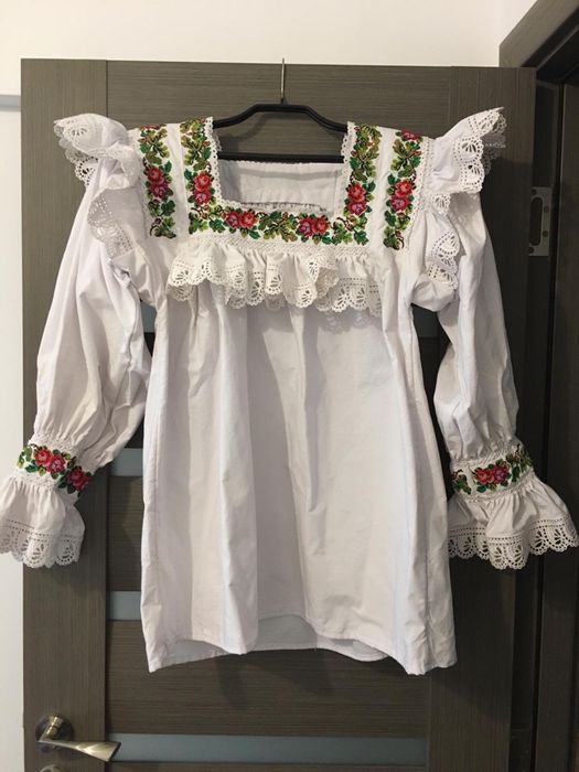 Camasi traditionale din panza