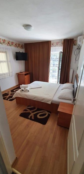 Casa Mimi Băile Herculane Apartament + Camere duble