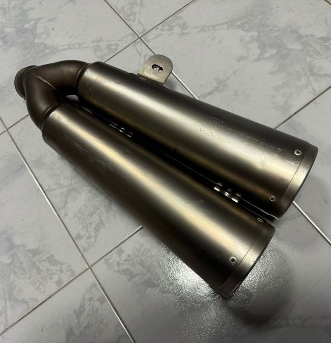 Оригинален ауспух Akrapovic за BMW R NineT