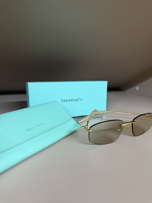 Tiffany & Co слънчеви очила