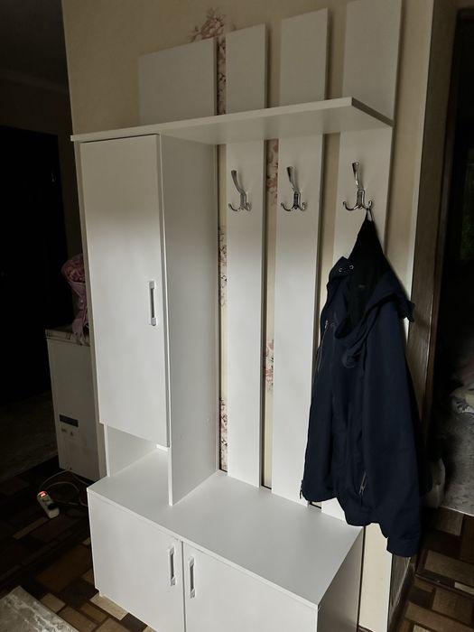 Прихожая новая