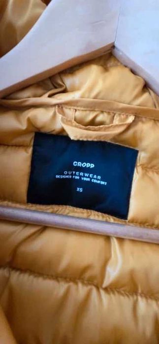 Geaca de tranzitie, Cropp