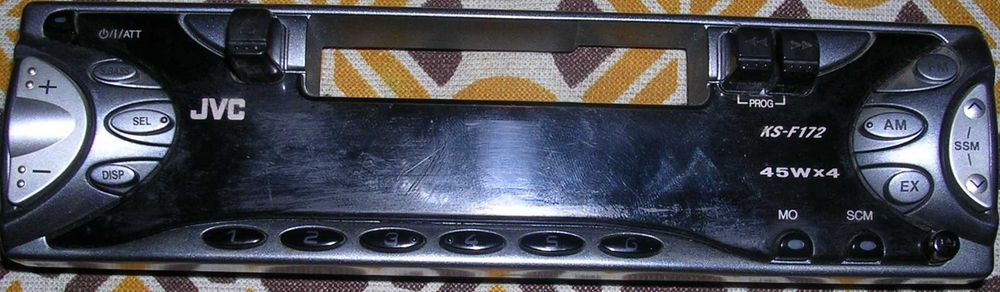 Авторадио касетофон чисто нов JVC KS-F172
