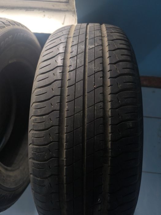 Шины б/у 205/65/R15