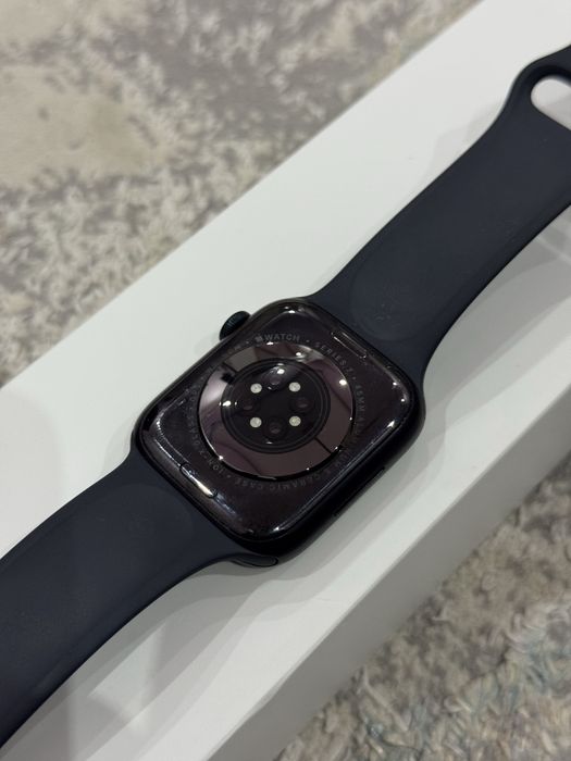 Apple Watch 7 45mm (EAC)