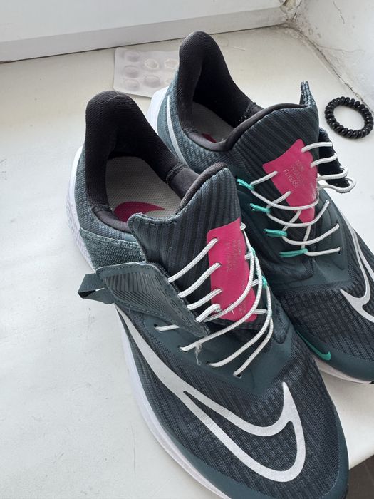 Nike zoom pegasus flyease