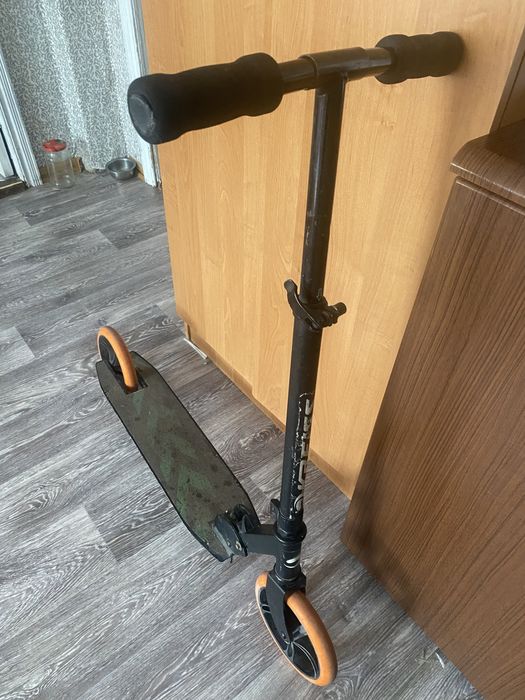 Самакат продам..