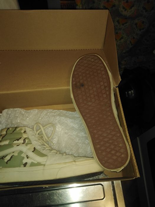 Adidași VANS impecabili