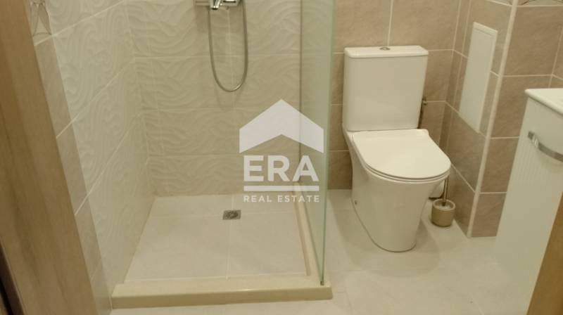 Дава се под наем Двустаен апартамент в Варна, Колхозен пазар - 56 кв.м за 420 € - Снимка #7