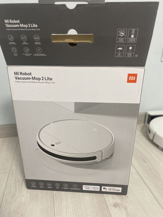 Продам робот пылесос xiaomi в отличном состоянии