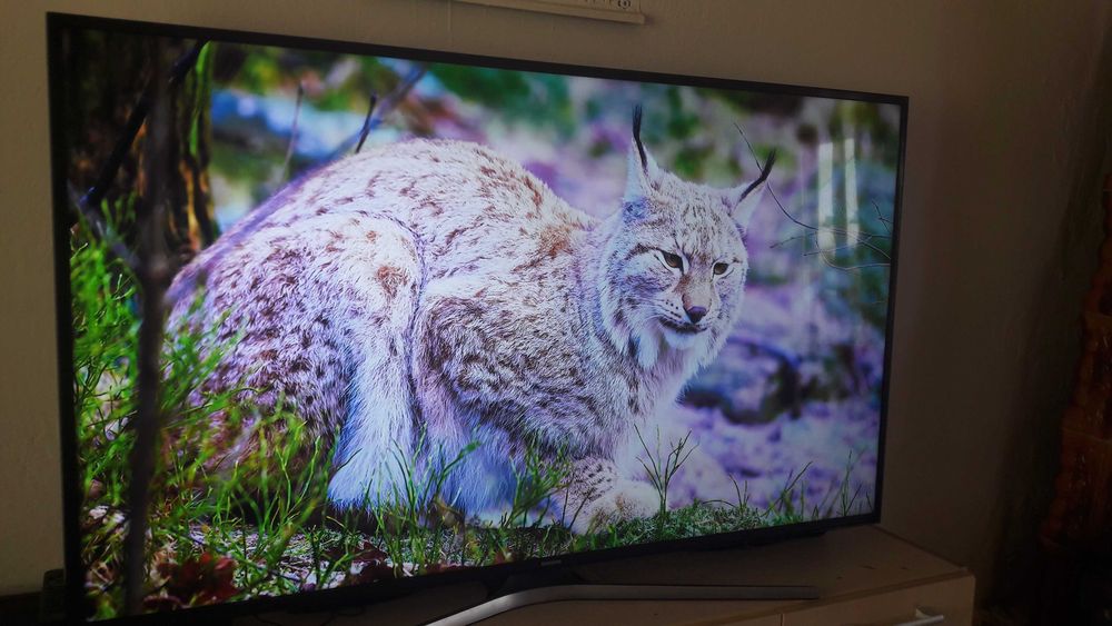 vand schimb samsung smart tv 4k 139 cm