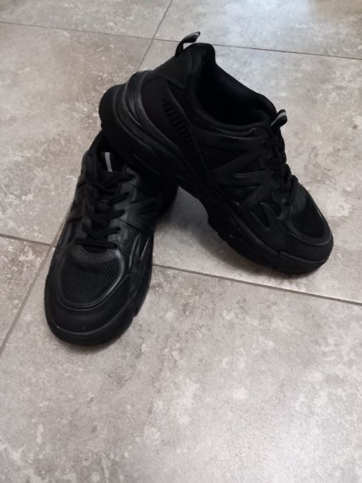 Дамски маратонки и кецове Nike