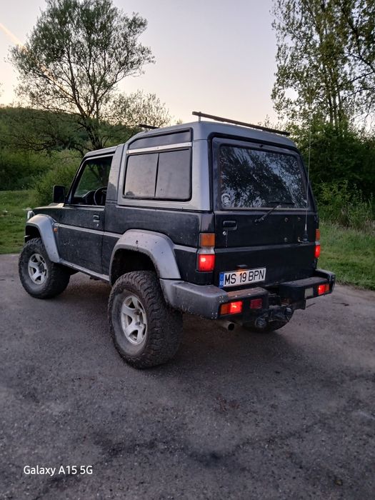 Daihatsu rocky 2.8
